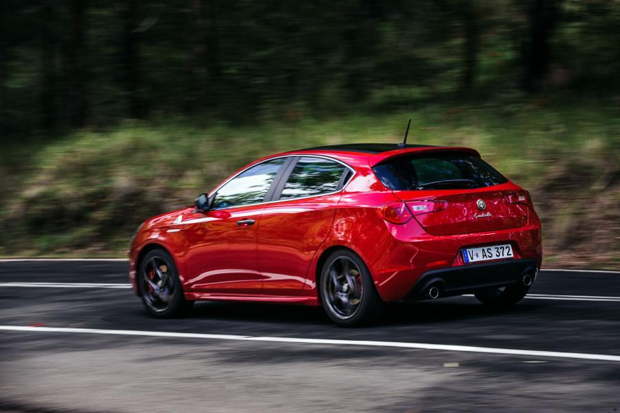  Alfa Romeo Giulietta Quadrifoglio Verde (940) 2015 года  (AU) (фото 14 из 24)